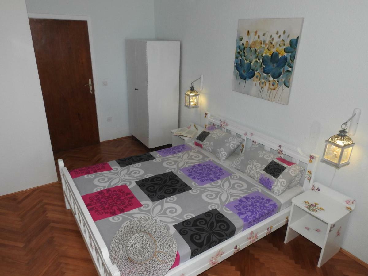 Sunrise Vid Apartment Dugi Rat Bagian luar foto